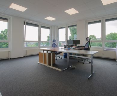 Modernste Bürofläche in einer Bürogemeinschaft