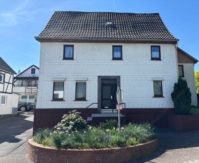 Renovierungsbedürftiges, denkmalgeschütztes Zweifamilienhaus mit Garten im Zentrum von Hamm!