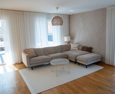 Moderne Erdgeschosswohnung mit Sauna & Garten - Photo 1