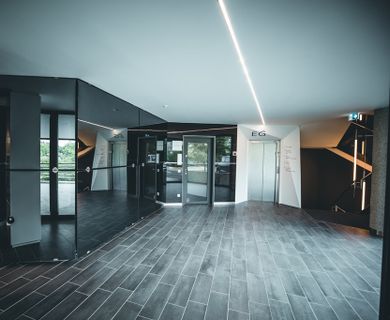 Ratingen-Ost: Fünf Einzelbüros ab 19 m² in repräsentativem Gebäude