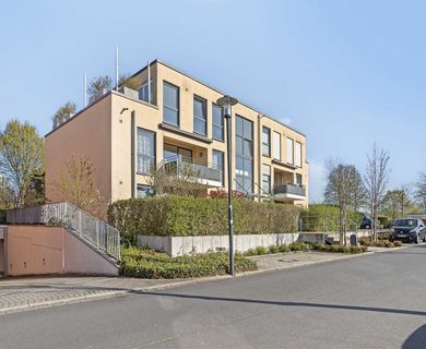 Moderne 3-Zimmer-Wohnung mit Tiefgaragenstellplatz in Ratingen-Ost