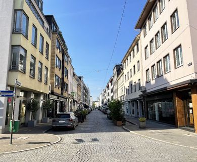 Düsseldorf-Carlstadt: Ladenlokal! Provisionsfrei für Mieter! Kunst, Kultur und Lebensart!