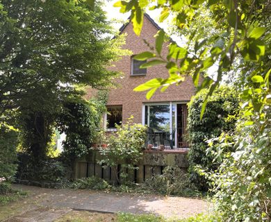 Eigentumswohnung war gestern – Ihr Schritt ins 3-Zimmer Einfamilienhaus mit Garten