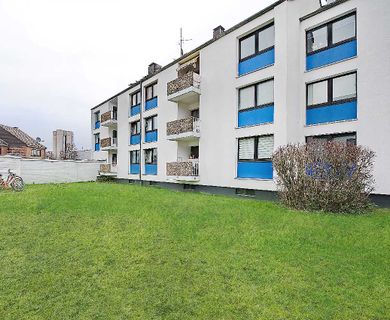 Schöner wohnen in Ratingen-Tiefenbroich: Helle 2-Zimmer-Eigentumswohnung mit Balkon im Erdgeschoss!