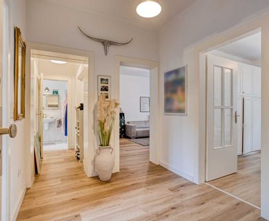 Charmante 2-Zimmer-Wohnung mit Loggia und eigenem Garten in Ratingen-Mitte
