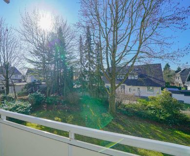 Zentral gelegene 1-Zimmer-Wohnung mit Balkon und EBK