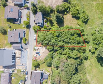 Unbebautes Grundstück in ruhiger Wohnlage von Selbach!