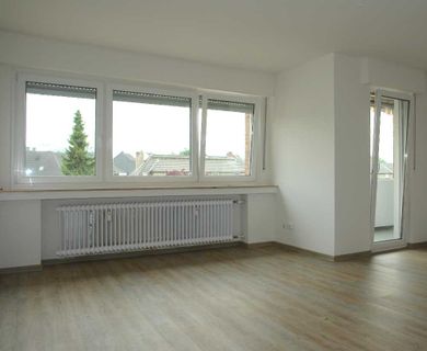 3 Zimmer-Wohnung mit Sonnenloggia in zentrumsnaher Lage von Ratingen-Mitte !