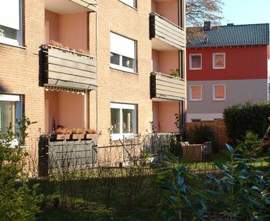 Wülfrath: Super schöne 3-Zi.-Eigentumswohnung mit eigenem Garten in zentrumsnaher Lage !