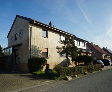 Kevelaer: Großzügige Doppelhaushälfte am Stadtrand