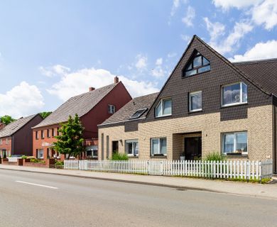 KÄUFERPROVISIONSFREI: Ländliches Familienparadies mit Einliegerwohnung in Ahlen-Vorhelm