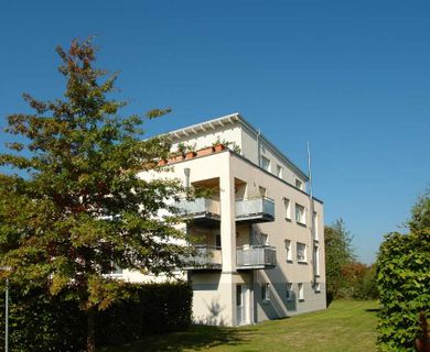 Besser als Neu: 2 Zimmer-ETW mit großem Sonnenbalkon in Ratingen!