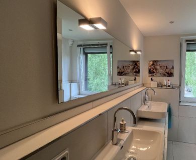 Moderne 3-Zimmer-Wohnung ca. 80m² und eigenem Hauseingang zu vermieten!