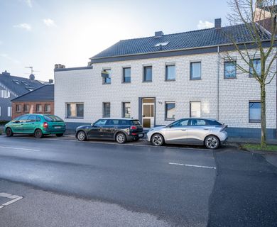 Gepflegtes Mehrfamilienhaus mit Charakter und Entwicklungsmöglichkeiten