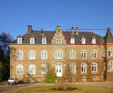 Wohnen zur Miete in einer Burg? 4-Zimmer Wohnung in der Burg Volperhausen! - Foto 1