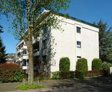 Ratingen-Mitte: Großzügige 4 Zi.-ETW mit Aussicht auf das historische Stadtbild !