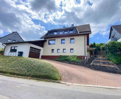 Gepflegtes Zweifamilienhaus in ruhiger Wohnlage von Morsbach – nahe Zentrum!