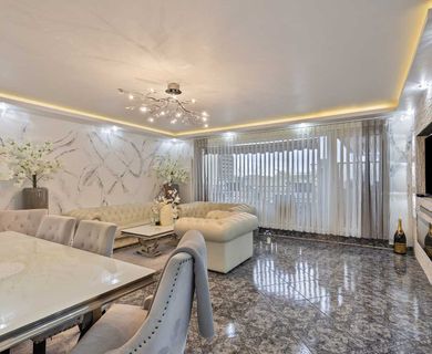 Zentrale 4-Zimmer-Wohnung mit Aufzug und TG-Stellplatz in Ratingen-Mitte