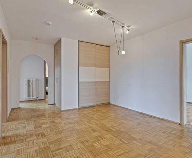 Barrierearme 5-Zimmer-Wohnung mit Aufzug in Ratingen-Lintorf