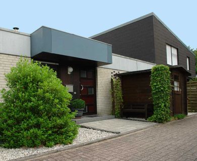 Ratingen  Seenähe! Lichtdurchfluteter Bungalow mit uneinsehbarem Garten in ruhiger Lage!