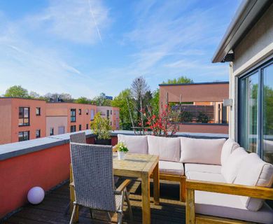 Kant-Höfe: Moderne 3-Raum-Wohnung mit traumhafter Dachterrasse