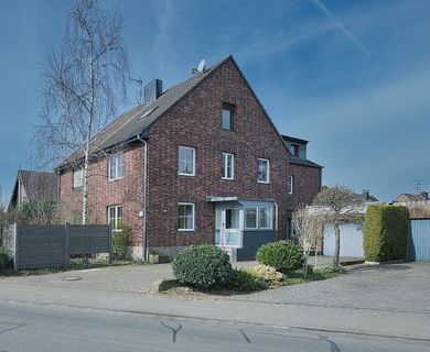 Meerbusch-Nierst! Modernisierte Doppelhaushälfte mit Garten in ruhiger Wohnlage!
