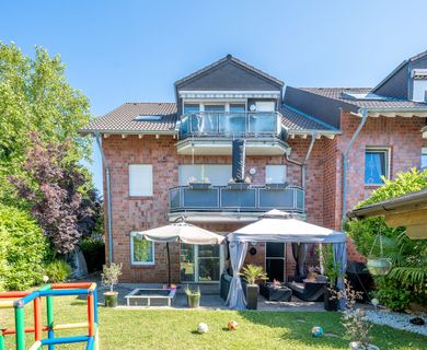 3-Zimmer-Erdgeschosswohnung mit Gartenidylle – 77 m² Wohnqualität & Garage inklusive