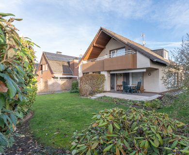 Familienglück in Hagen- Berchum – Großzügiges, vollunterkellertes und freistehendes Einfamilienhaus