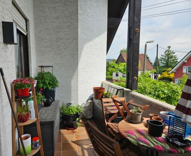 3-Zimmer-Wohnung für Singles oder Paare mit Einbauküche