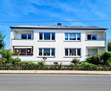 Vermietetes 4-Parteienhaus in bevorzugter Wohnlage von Windhagen, 2 km bis zur A3 Abfahrt Bad Honnef/Linz