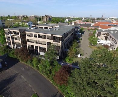 Gewerbepark in 40549 Düsseldorf, Heerdter Landstraße