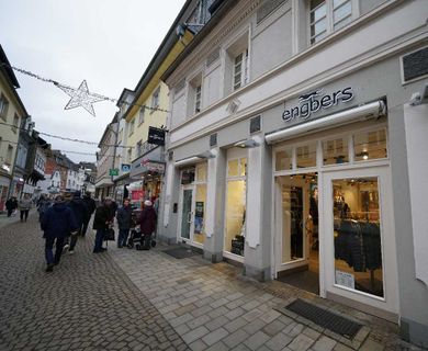 Ratingen-Fußgängerzone: Zwei vermietungssichere Wohn-/Geschäftshäuser