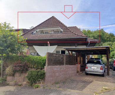 Reduziert! Geräumige ETW mit Balkon, Stellplatz und eigenem Garten. Am Waldrand gelegen!