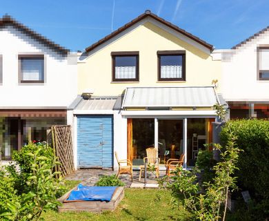 NEU: Reihenmittelhaus für die Familie mit Garage in ruhiger beliebter Lage