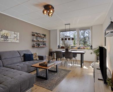 3-Zimmer-Eigentumswohnung mit Loggia und Blick ins Grüne in Ratingen-Ost