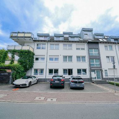 Zentrale, moderne und barrierearme Bürofläche in Ratingen-Mitte