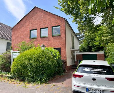 Großes Einfamilienhaus mit Potenzial wartet auf Modernisierung