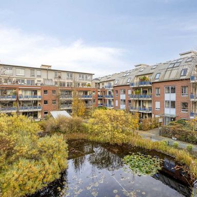 Barrierearme  und  sehr moderne 3-Zimmer-Wohnung mit TG-Stellplatz in Ratingen-Mitte
