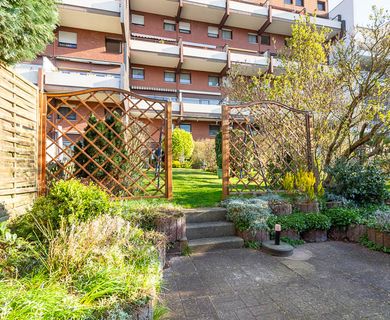 Wohlfühloase in Hamm Mark: 3,5-Zimmer Maisonettewohnung mit Terrasse und Garten!