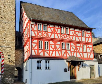 Sanierungsbedürftiges Fachwerkhaus mit Charme und Potenzial sucht neue Eigentümer!