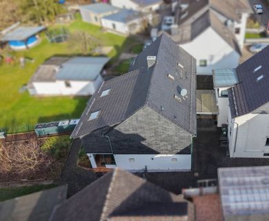 Zwei Wohnhäuser auf großem Grundstück in ruhiger Ortsrandlage! Ideal für Mehrgenerationen