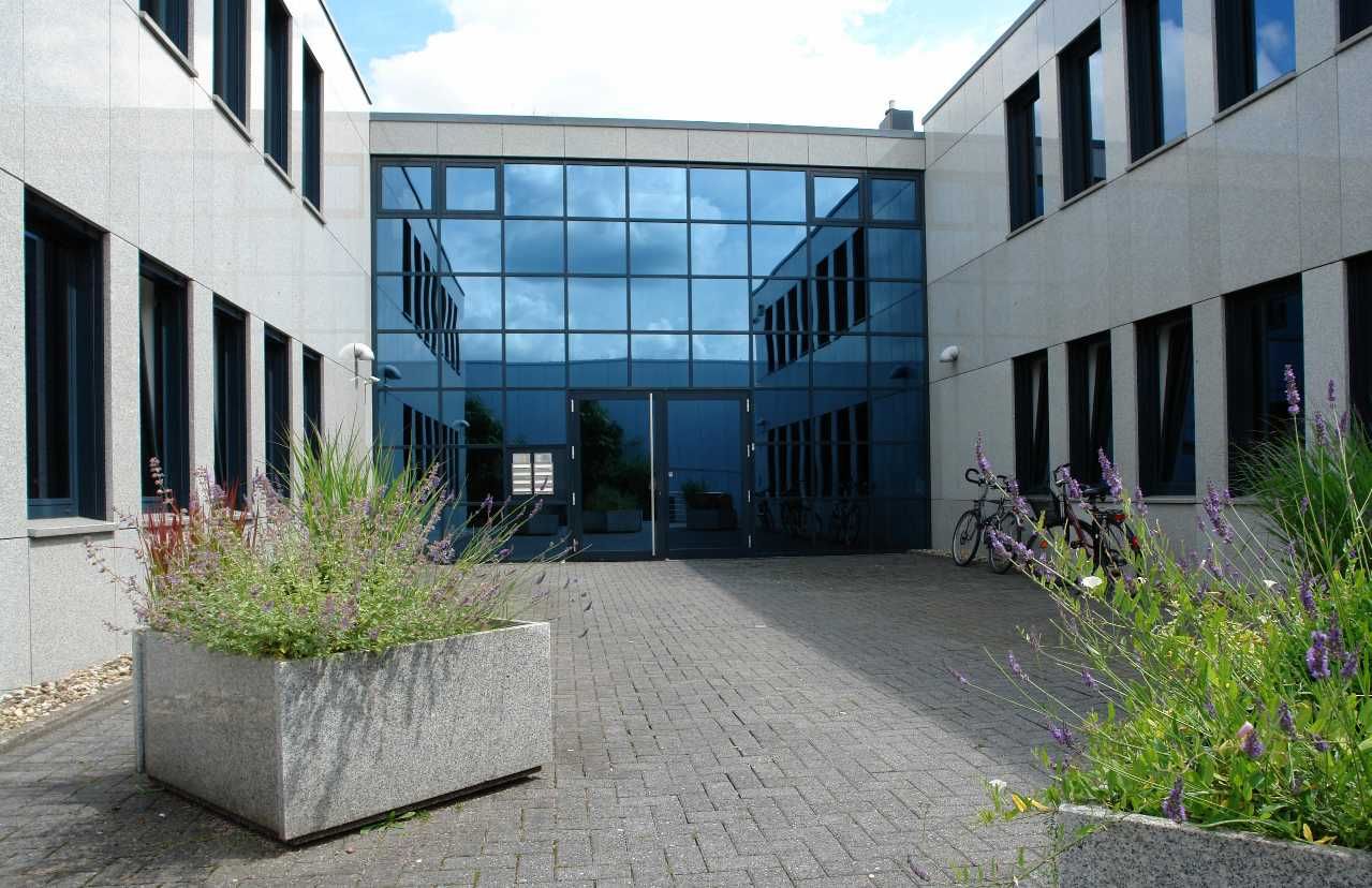 Eingang Zwillingsgebäude