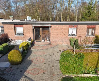 Raumwunder ! Hier ist Platz für alle im Zweifamilienhaus im Neusser Süden