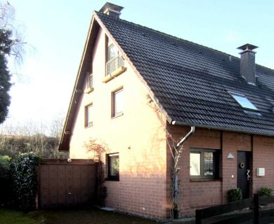 Gepflegtes Einfamilienhaus auf großzügigem Sonnengrundstück im Herzen von Ratingen-Süd !