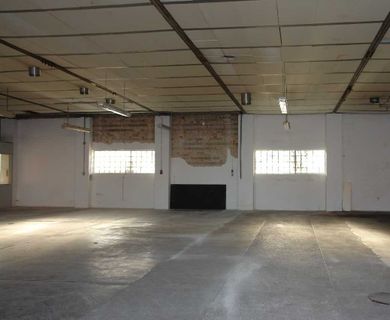 Ebenerdiges Lager in Ratingen z.B. für den kleinen Handwerksbetrieb – 60m² Büro optional möglich!