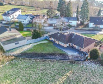 *Oberpleis* Bungalow mit Einliegerwohnung *provisionsfrei*