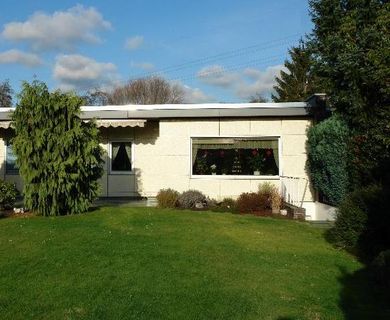 Bungalow mit wunderschönem Garten in Alt-Eckamp !