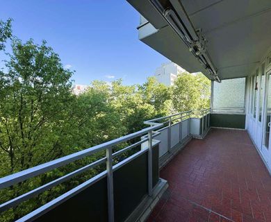 Provisionsfrei für Kaufende: Barrierearme 3-Zimmer-Wohnung mit Balkon  und  Aufzug