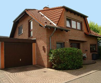 Freistehendes, sehr gepflegtes Einfamilienhaus in gehobener Wohnlage von Mettmann-Metzkausen!