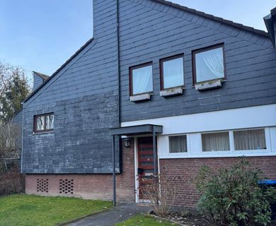 Individuelles, großzügiges Reihenhaus
Düsseldorf-Garath / Urdenbacher Kämpe